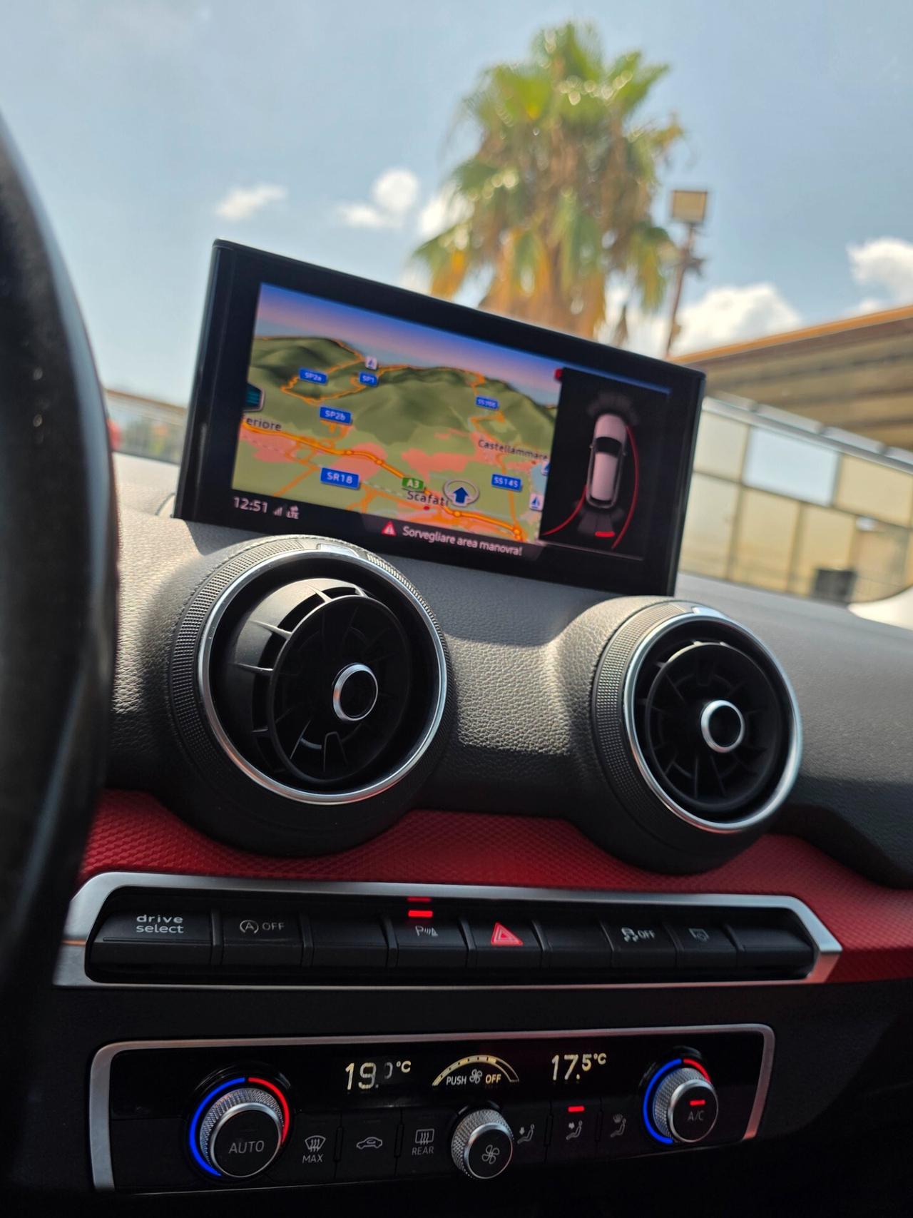 Audi Q2 2.0 TDI quattro S tronic Design