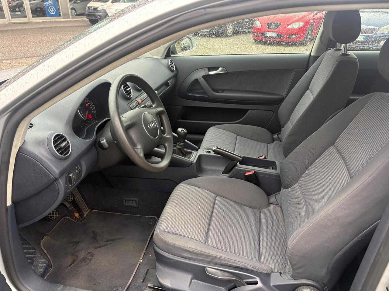 Audi A3 1.6 BENZINA NEOPATENTATI