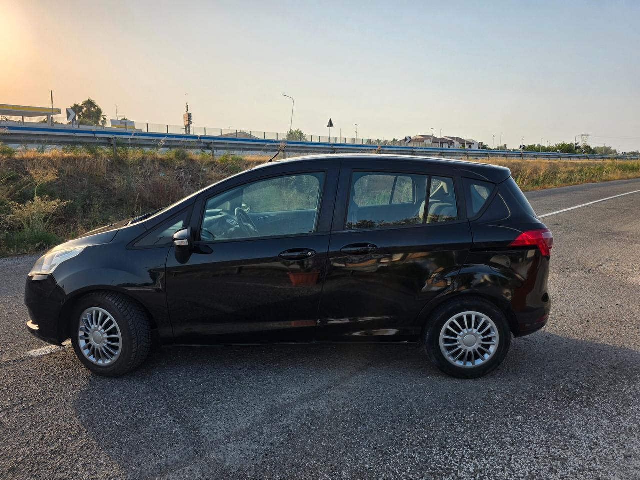 Ford B-Max 1.4 90 CV GPL Titanium