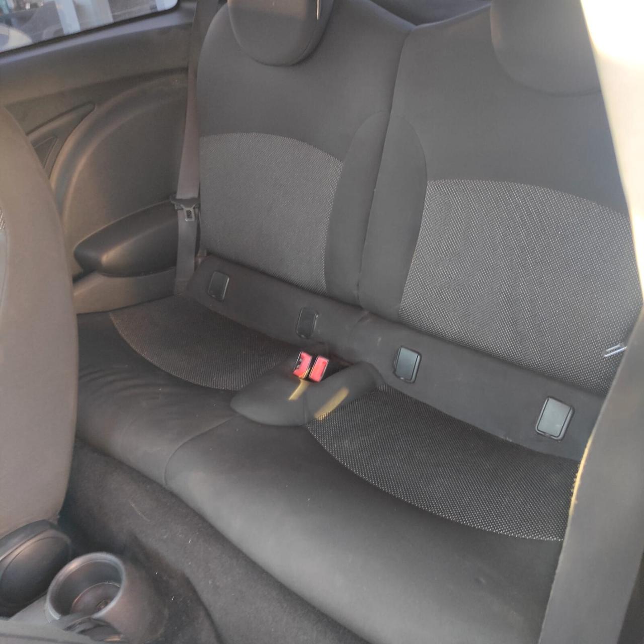 Mini Mini 1.4 16V One Chili