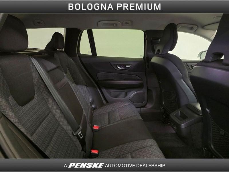 Volvo V60 V60 B4 (d) automatico Core