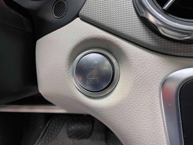 MERCEDES-BENZ GLA 220 PREMIUM 4MATIC AUTO