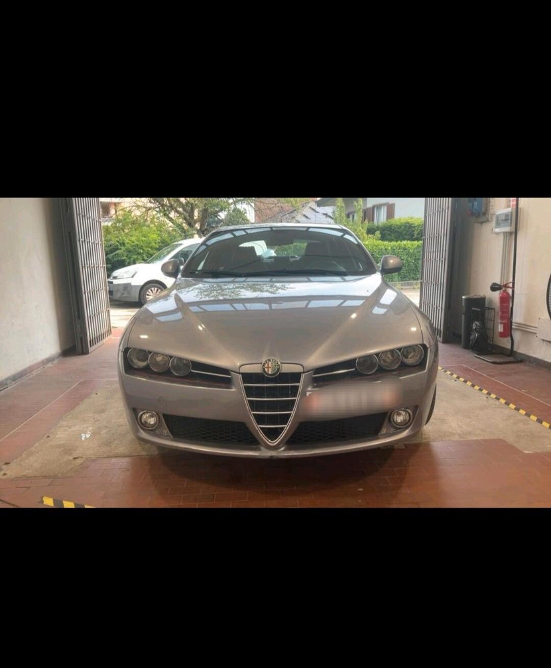 Alfa Romeo 159 2.4 JTDm 200 CV Allestimento Sport 2011 2011 2011