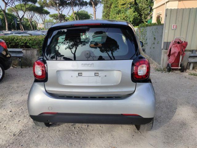 SMART ForTwo 1.0 OK NEOPATENTATI TETTO PAN.,CRUISE,NAVI ..