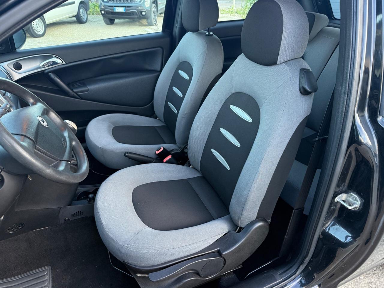 Lancia Ypsilon 1.2 Oro Giallo