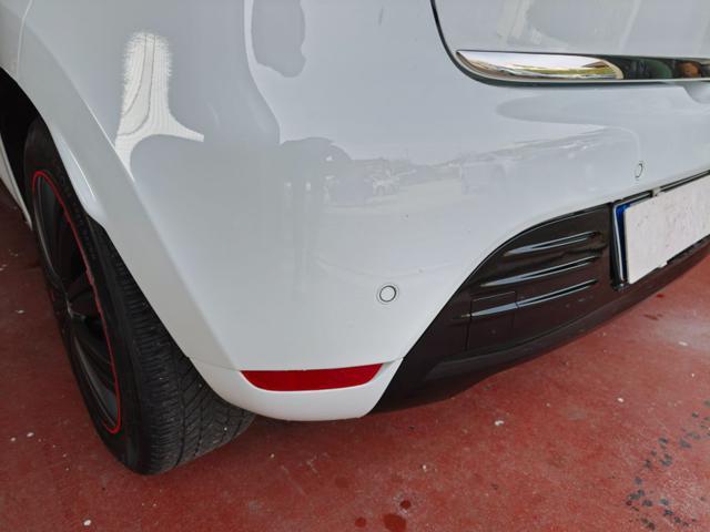 RENAULT Clio 1.2 Benzina ( KM 90.000 TAGLIANDATI )