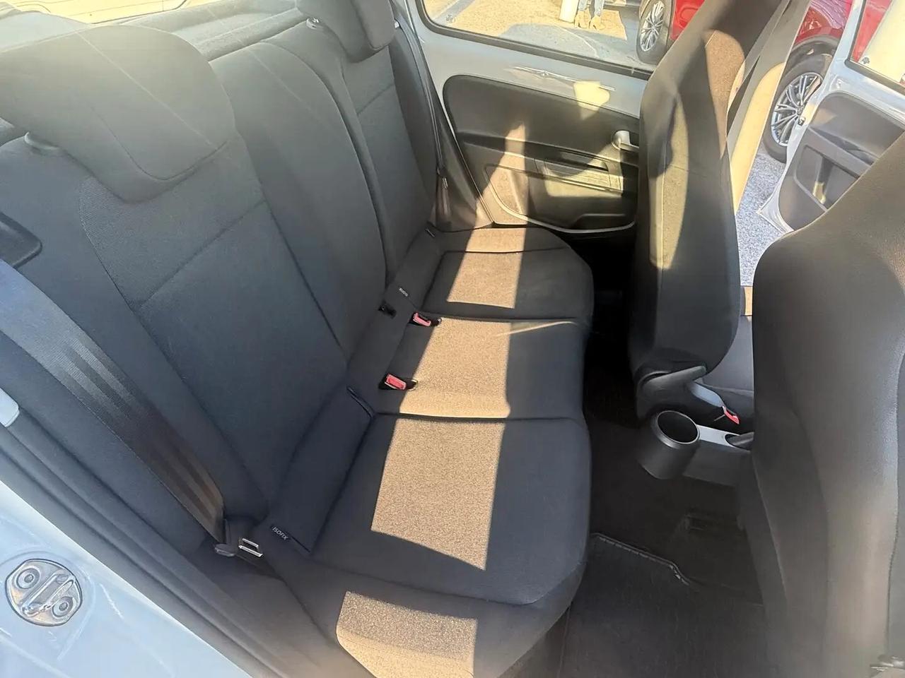 Volkswagen up! 1.0 5p. eco high 68cv Bi-Color Metano!!!!