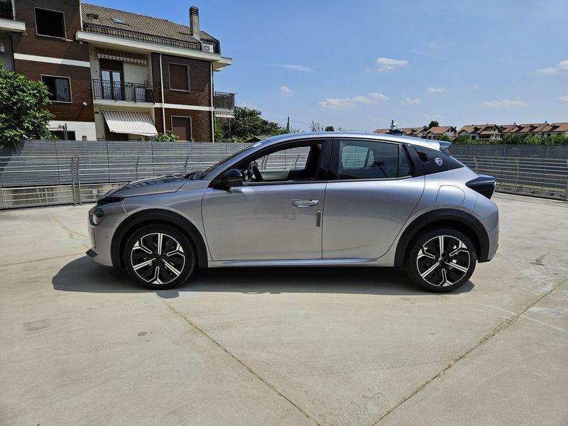 Lancia Ypsilon Hybrid e-DCT
