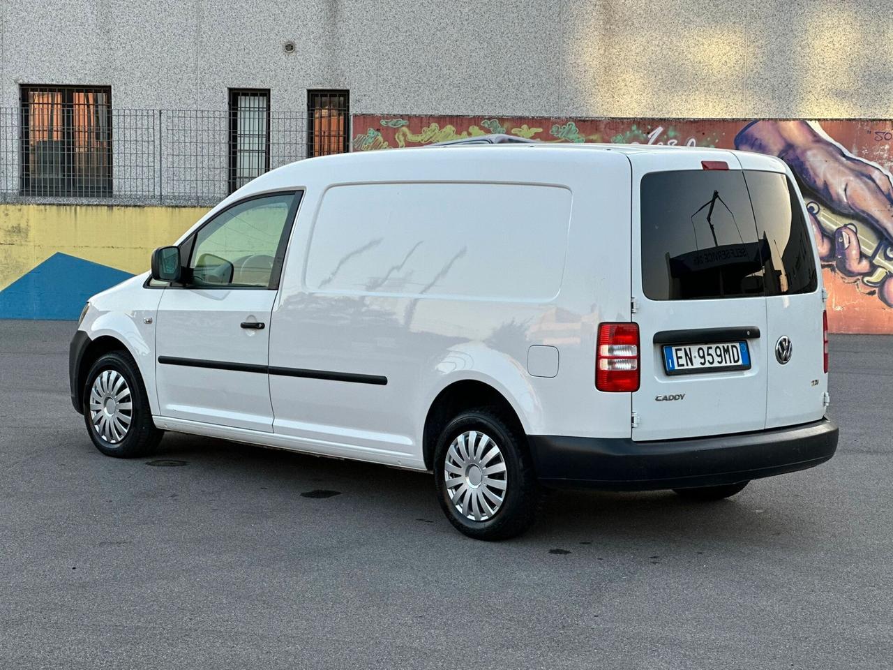 VW CADDY MAXI DEL 2012