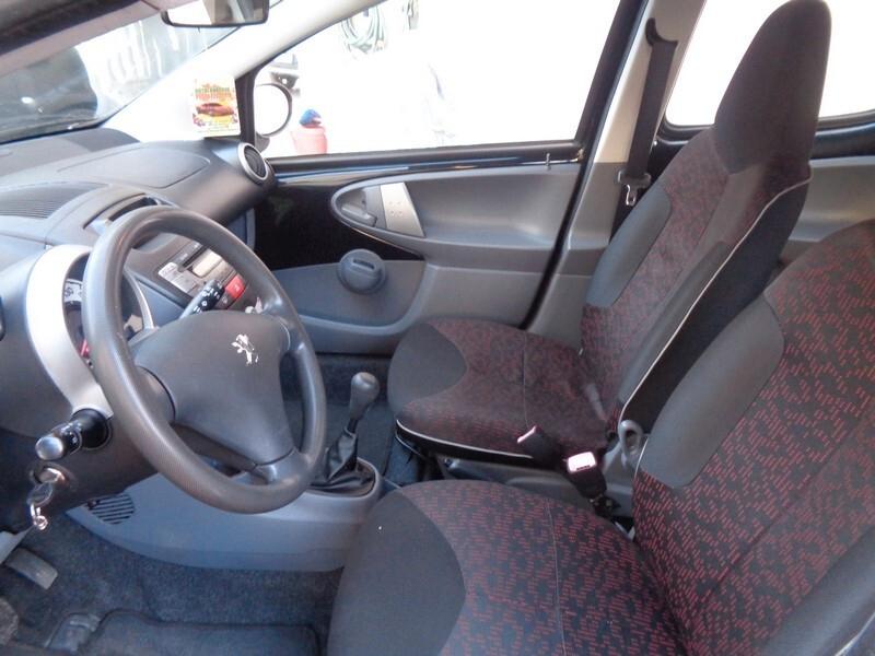 Peugeot 107 1.0 68CV 5p. Sweet Years