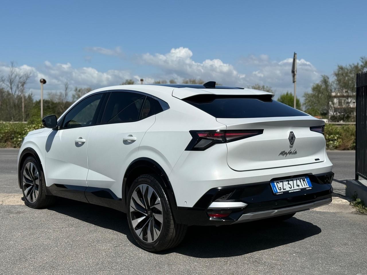 Renault Rafale 1.2 e-Tech full hybrid Techno 200cv