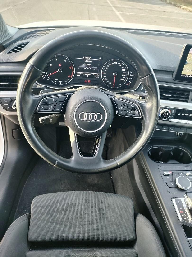 A4 Avant 35 2.0 tdi Sport 150cv s-tronic