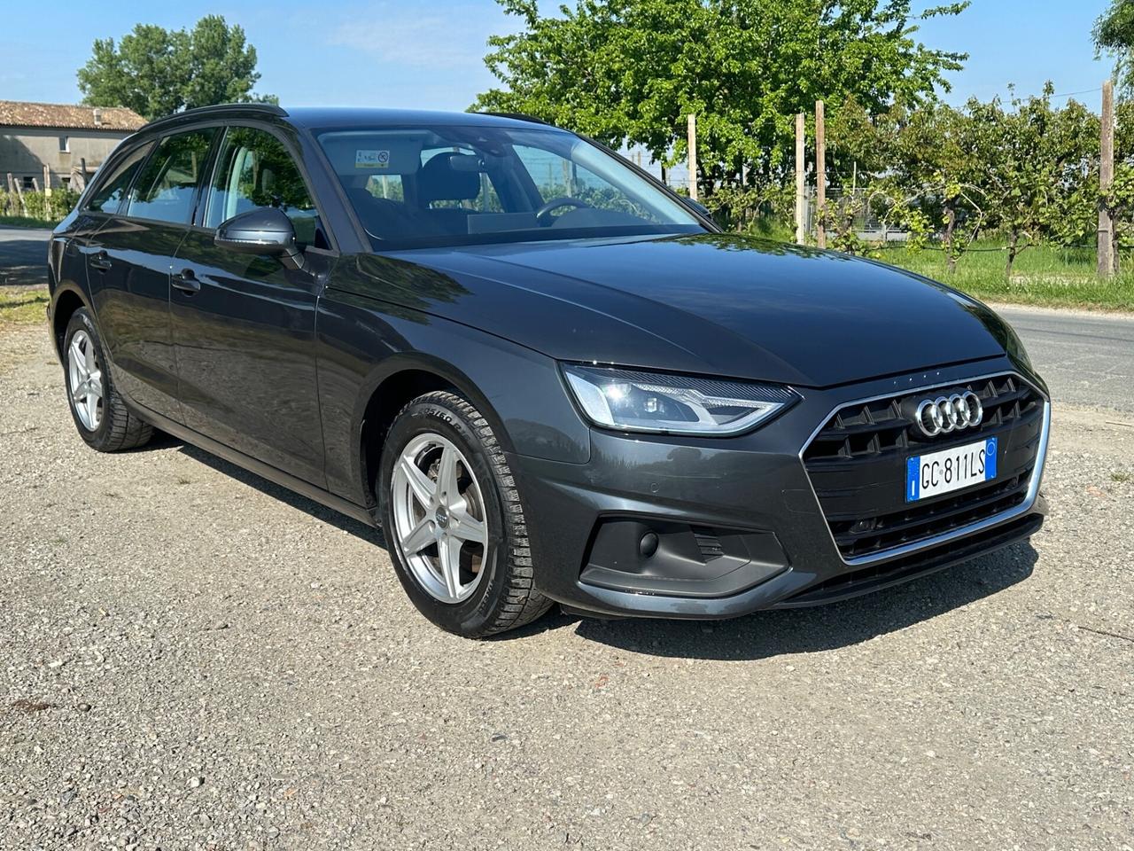 Audi A4 Avant 40 TDI quattro S tronic Business Advanced