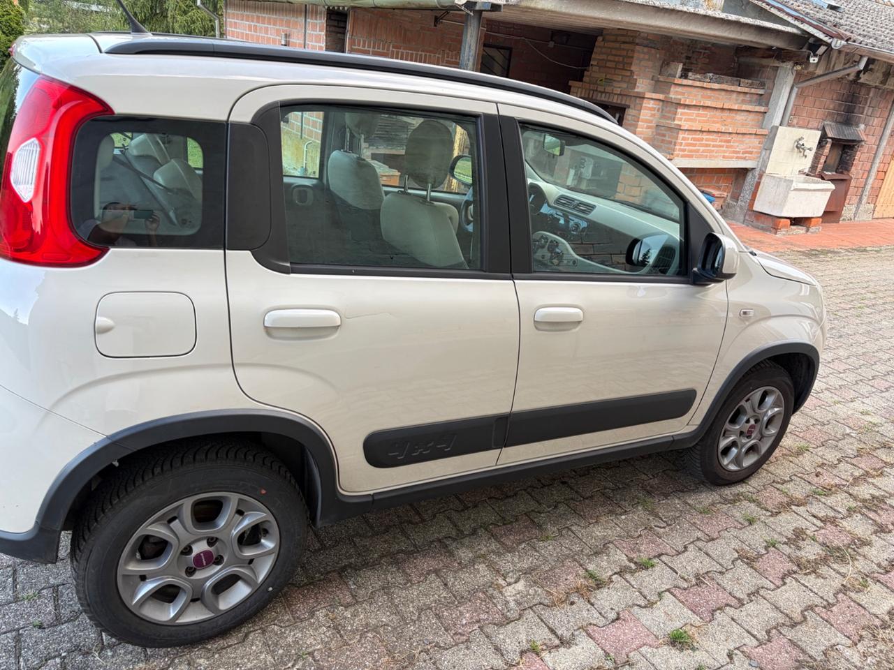 Fiat Panda 4X4 1.3 MJT 75CV MOTORE RUMOROSO