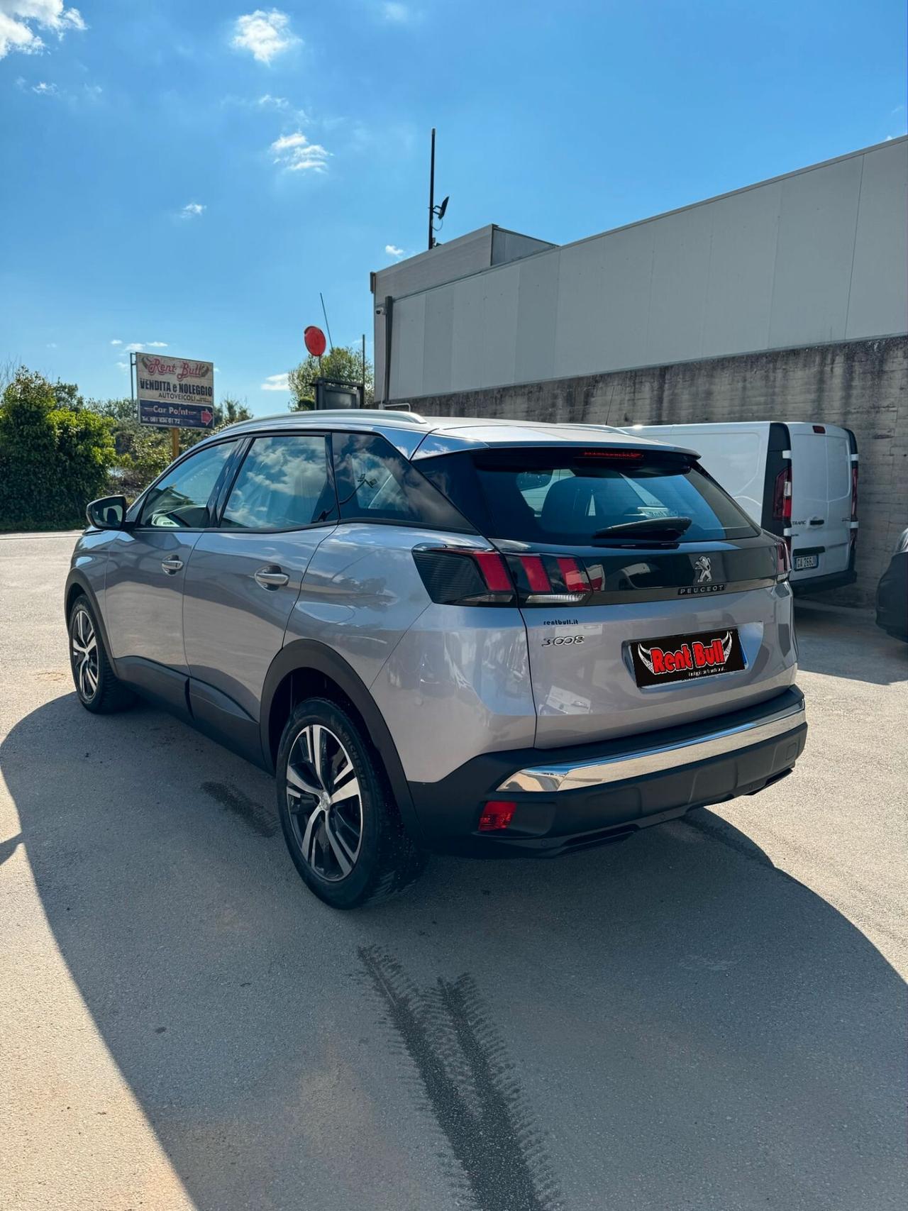 Peugeot 3008 BLUEHDI EAT 8 CAMBIO AUTOMATICO 131 CV. S&S PARI AL NUOVO RIF:2424