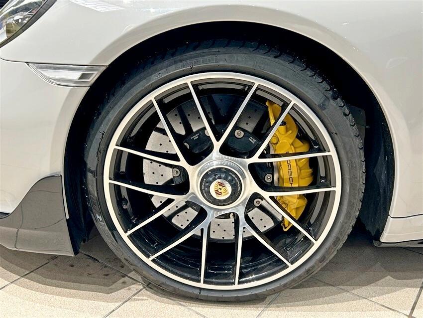 Porsche 911 3.8 Turbo S Coupé