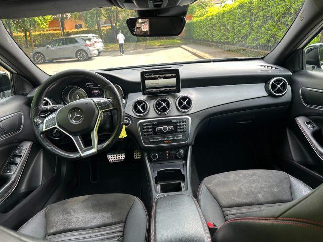 MERCEDES-BENZ GLA 220 CDI Automatic 4Matic Sport