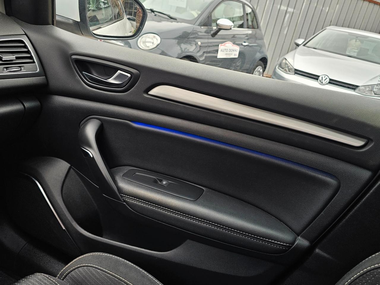 Renault Mégane 1.5 Blue dCi 115 CV Duel2