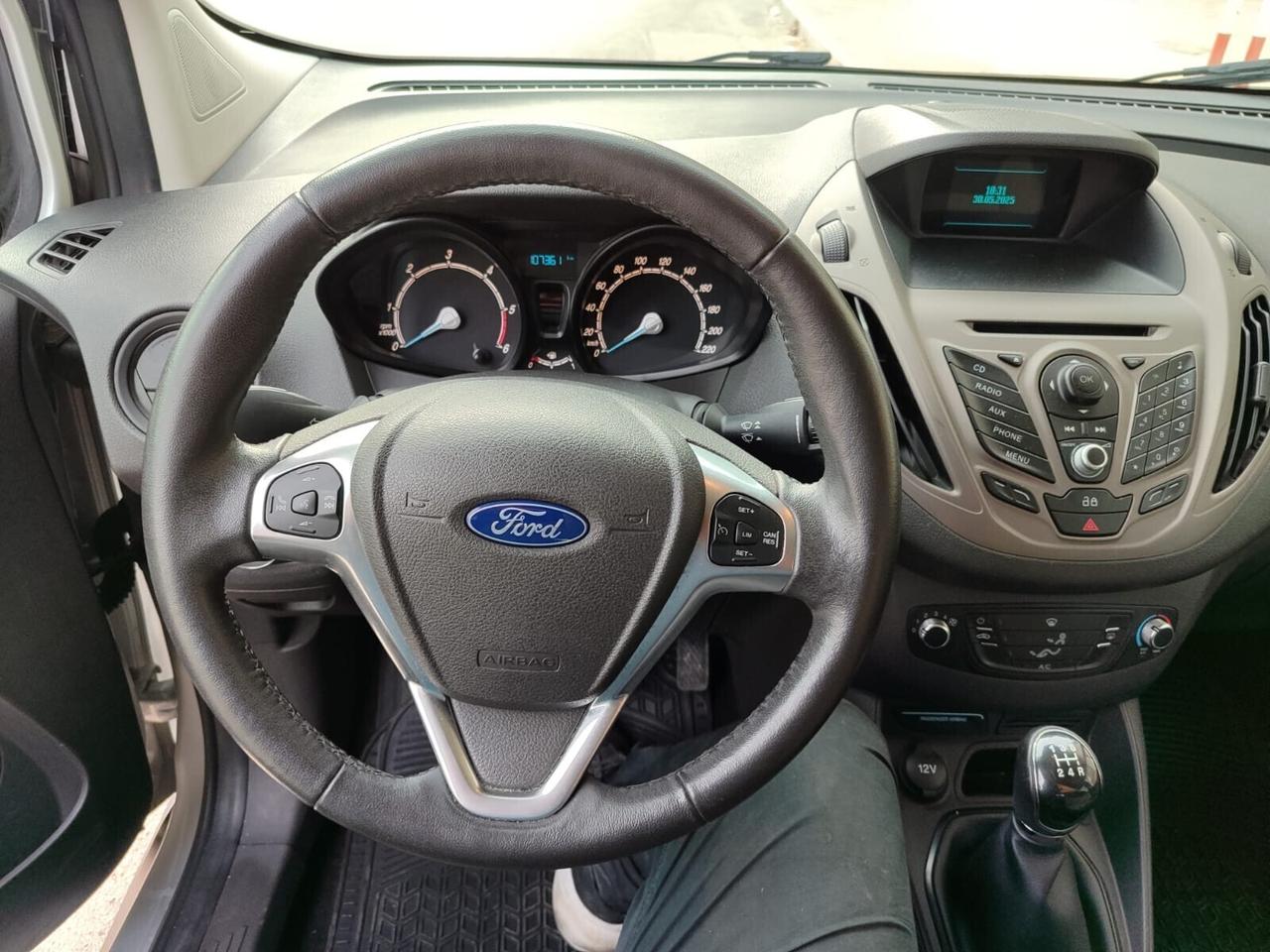 Ford Tourneo Courier 1.5 tdci 75CV VETTURA NUOVO!!