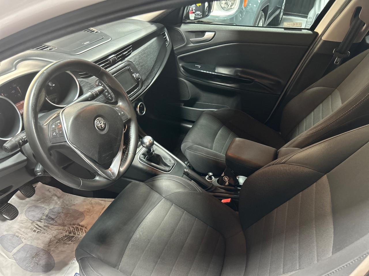 Alfa Romeo Giulietta 1.4 Turbo 120 CV GPL Super