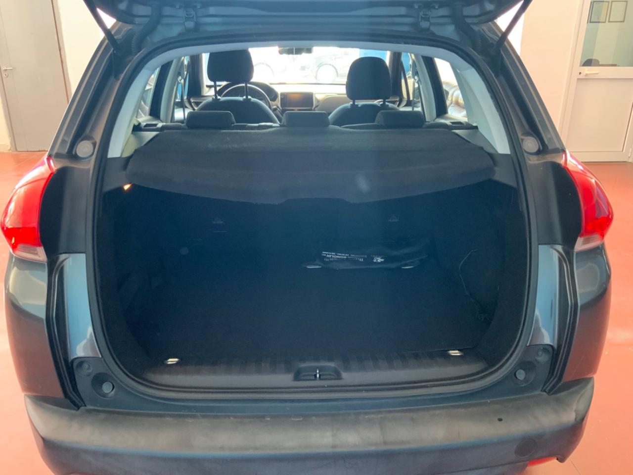 Peugeot 2008 BlueHDi 120 S&S Féline
