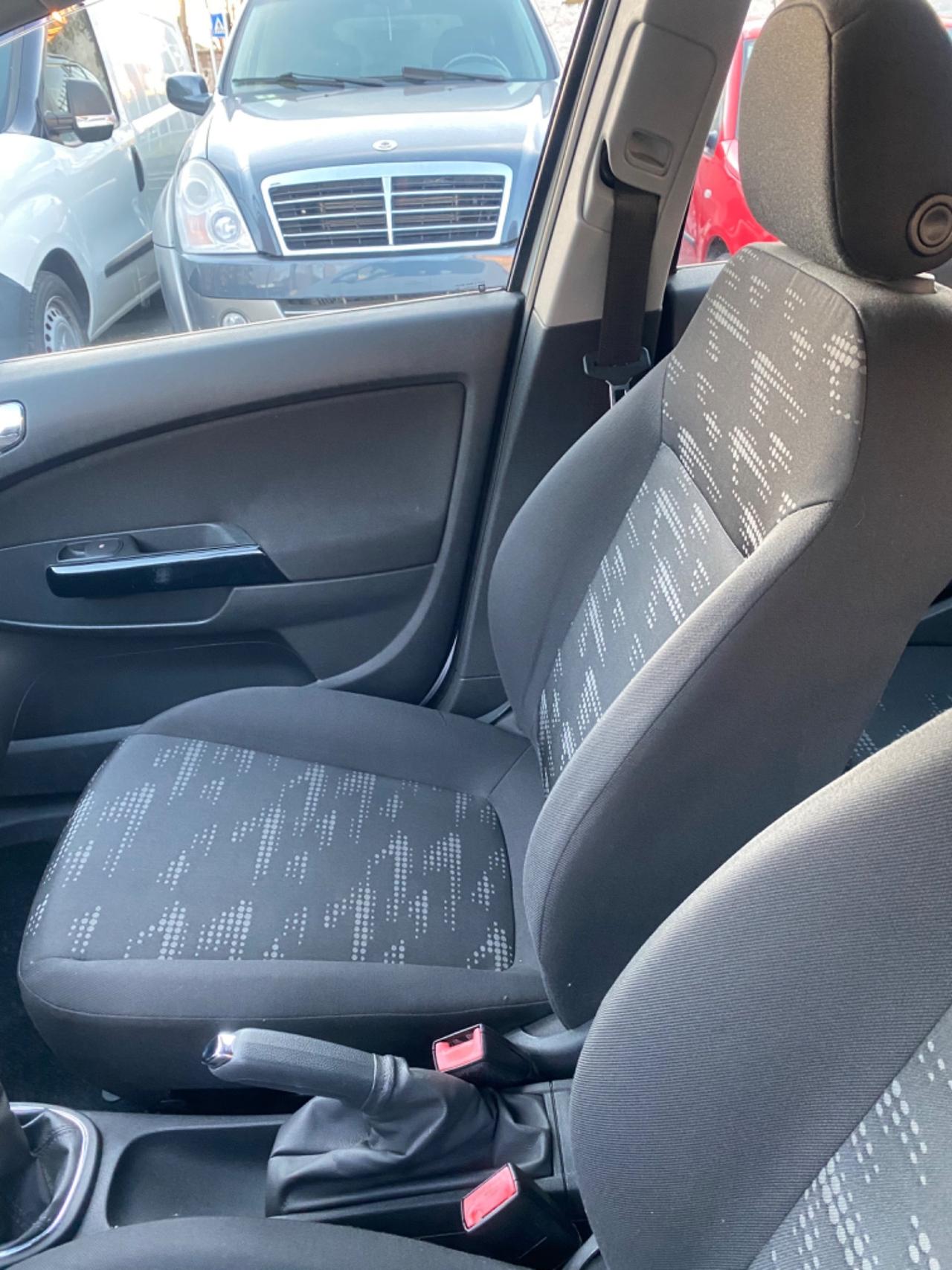 Opel Corsa 1.2 GPL Fine 2011 TAGLIANDATA