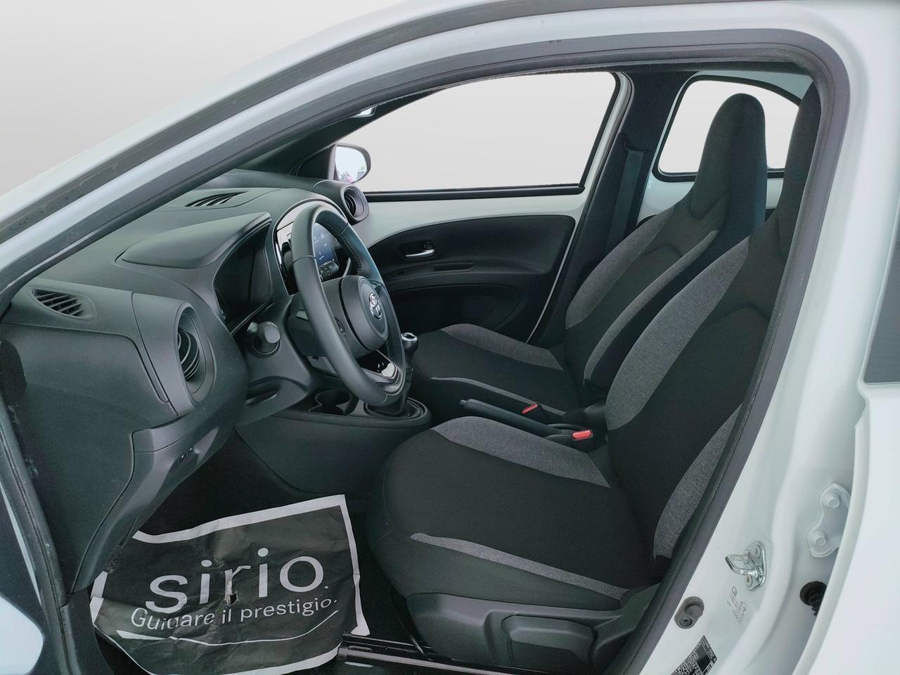 TOYOTA Aygo X - Aygo X 1.0 Active 72cv