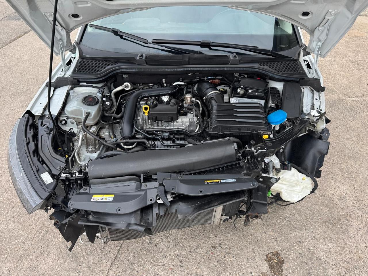 Skoda Kamiq 1.0 tsi Style 95cv - INCIDENTATA