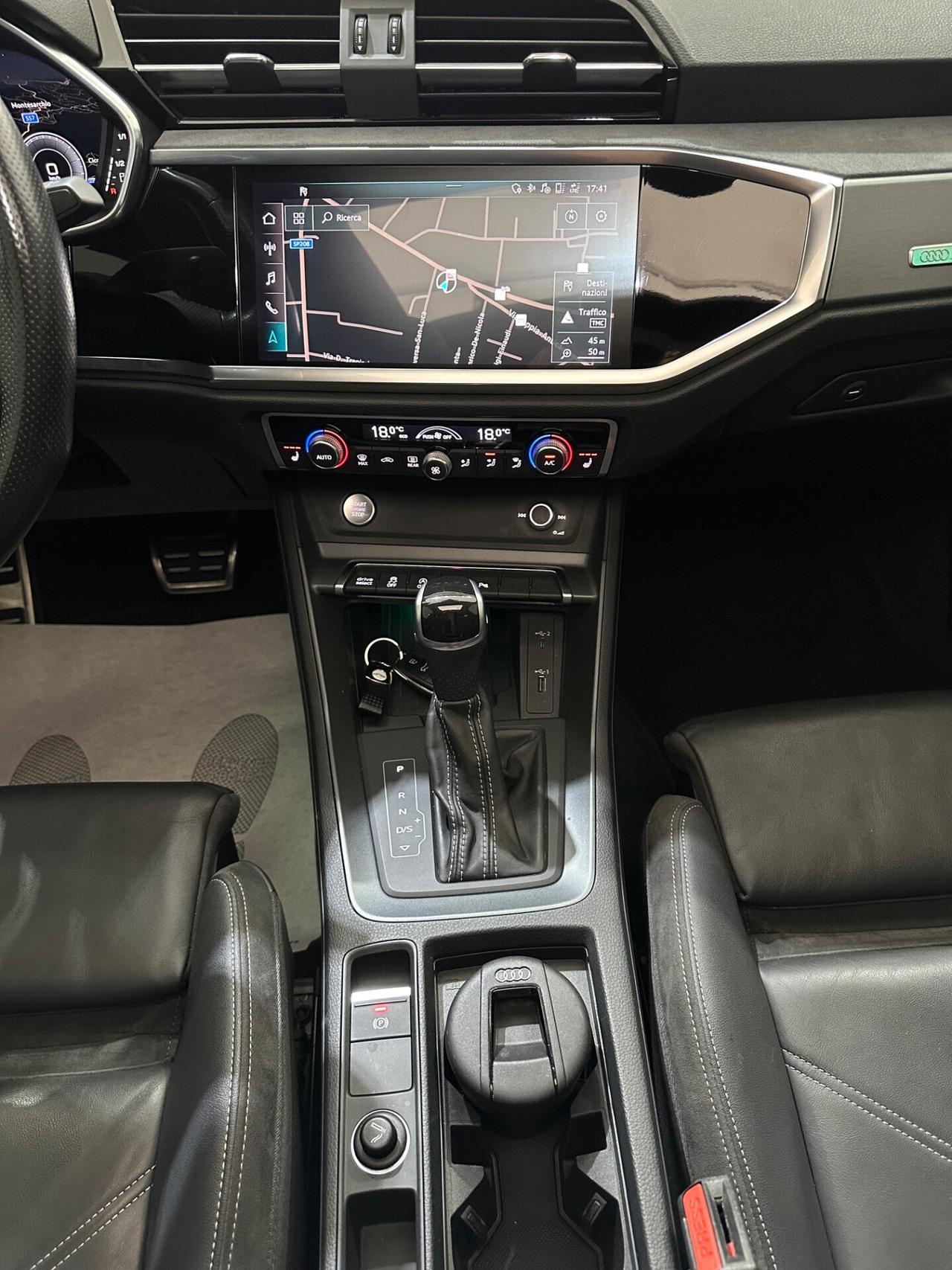 Audi Q3 2.0 TDI 150 CV S tronic S line Edition TOTAL BLACK CON TETTO