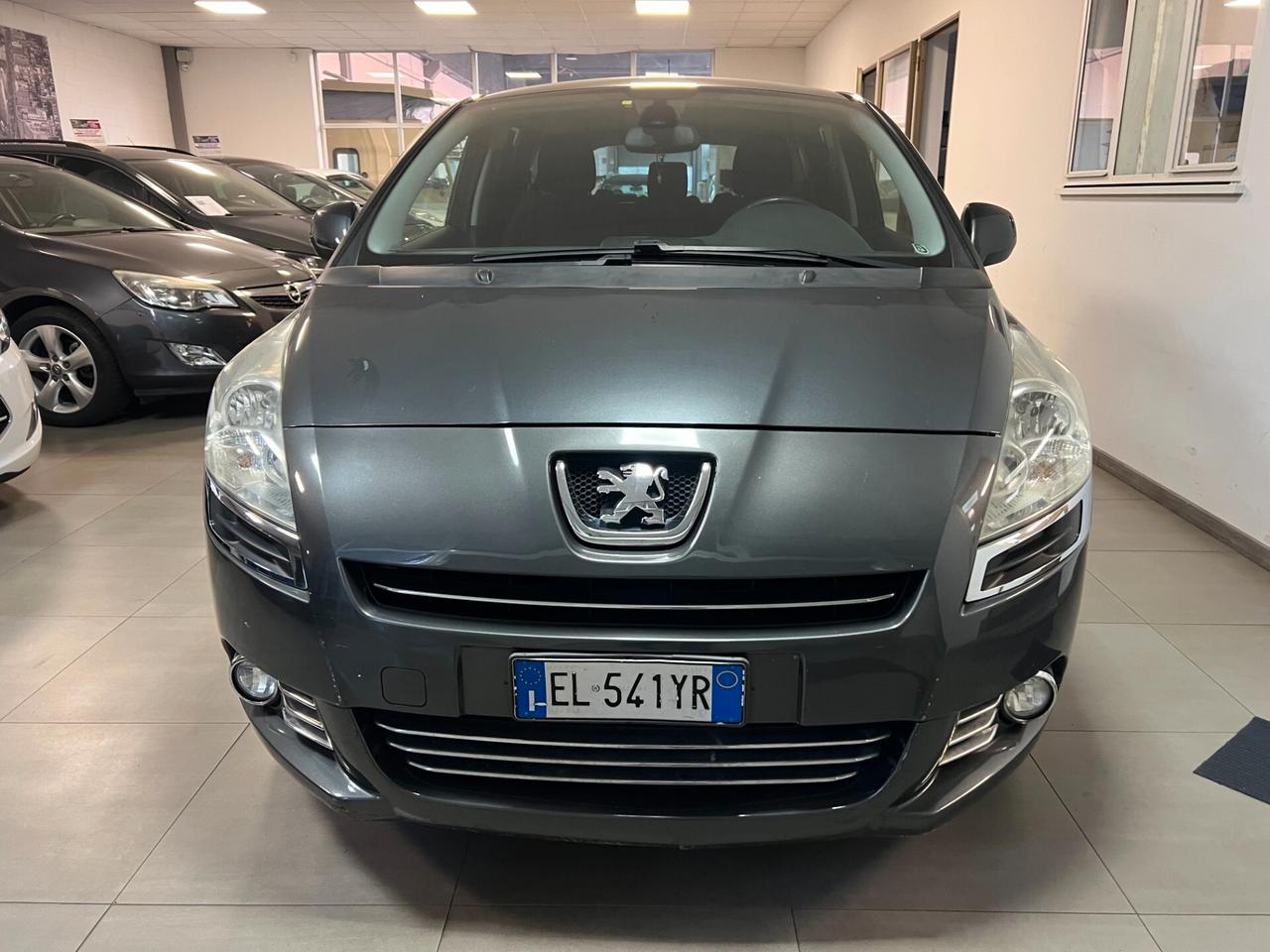 Peugeot 5008 1.6 HDi 112CV Business
