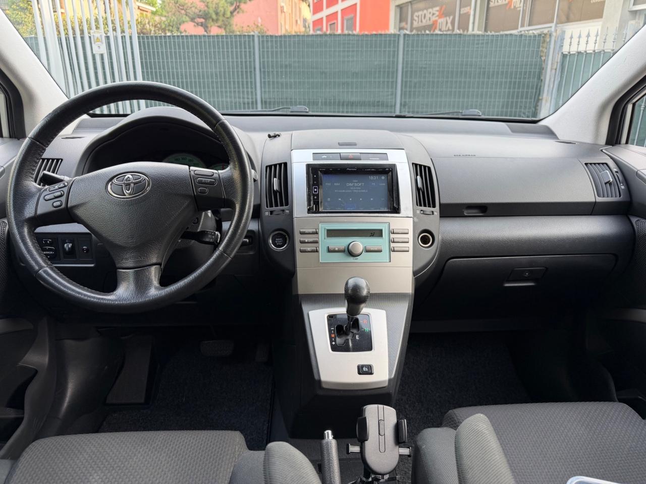 Toyota Corolla Verso 1.8 Neopatentati Euro 4