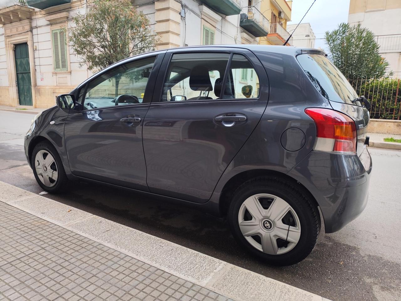 Toyota Yaris 1.0 BENZINA 69CV PERFETTA