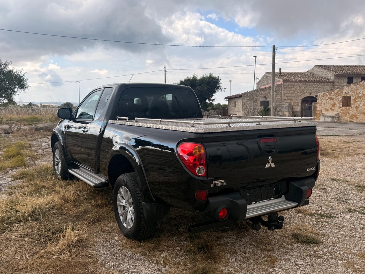 Mitsubishi L200 2.5 DI-D 178CV Intense