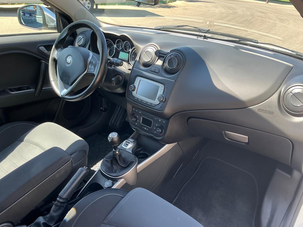 ALFA ROMEO MITO 1.3 MTJ 95 CV VERSIONE PACK SPORT BI COLOR -2017