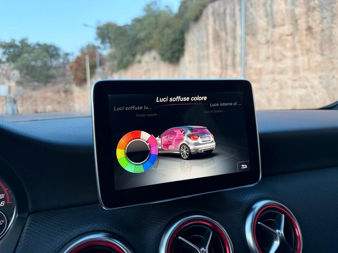 Mercedes A180 Sport/1.5 110 CV/KEYLESS/CAMERA/AMBIENT LIGHTS