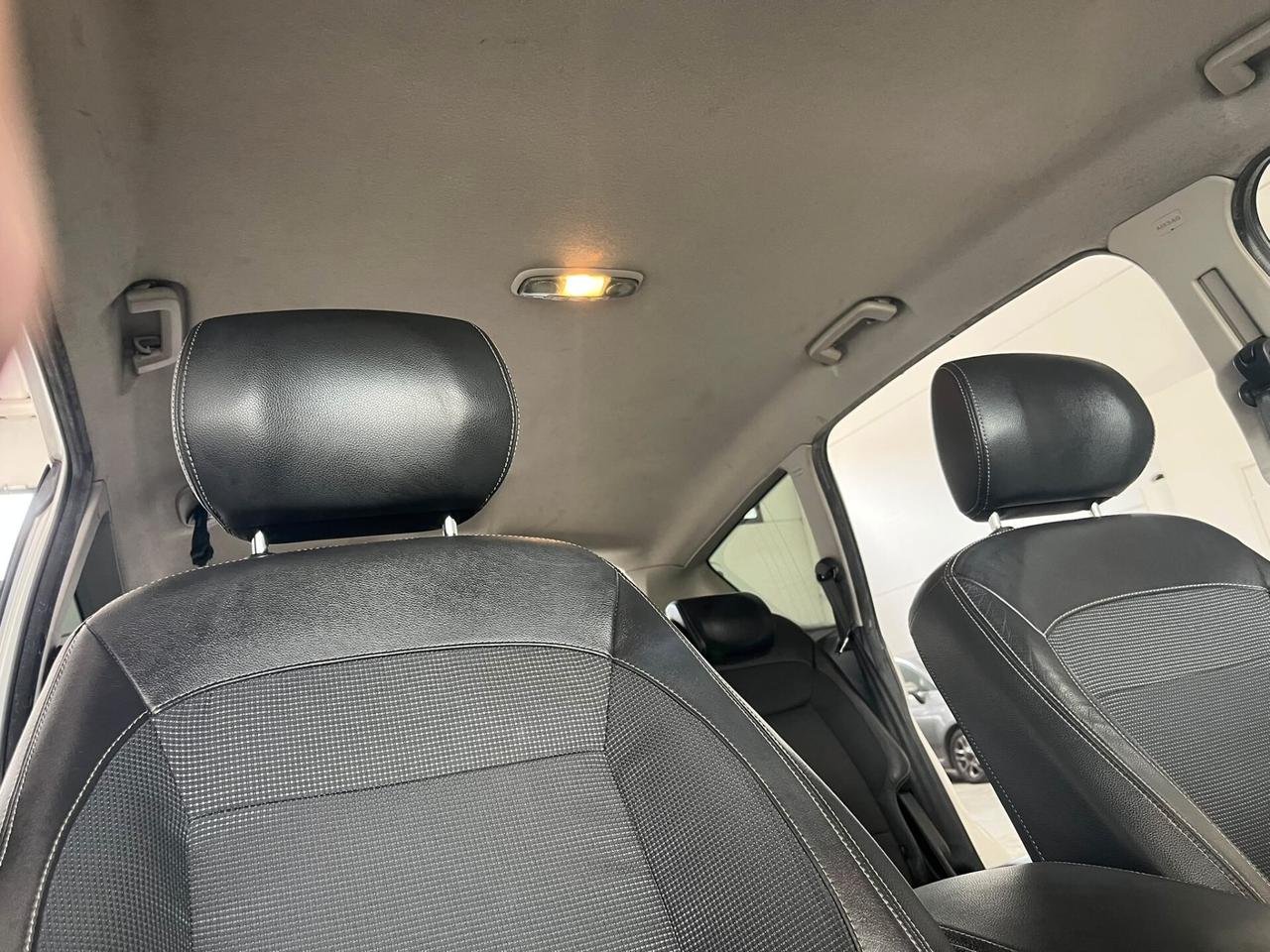 Ford S-Max 2.0 DIESEL 5 POSTI 140 CAVALLI