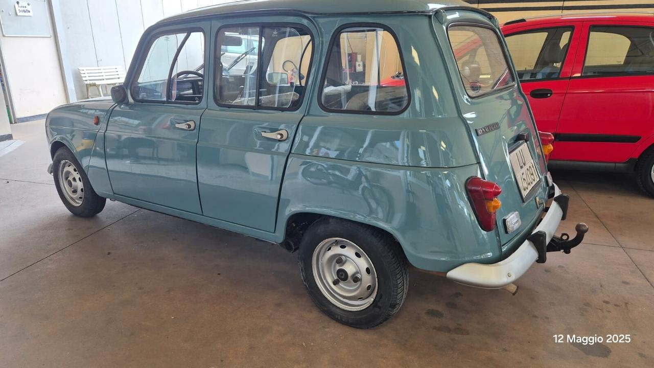 Renault R 4 RENAULT 4