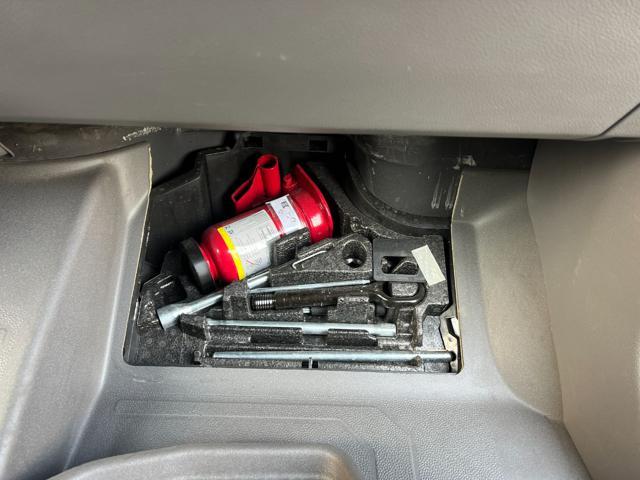 VOLKSWAGEN Crafter 30 2.0 TDI 140CV PM-TA Furgone Logistic L3 H3New M