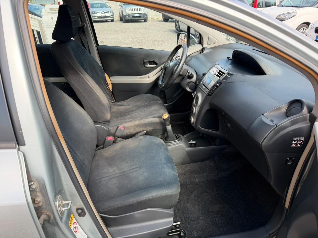 Toyota Yaris 1.3 3 porte Sol