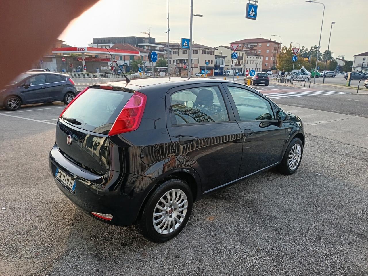 Fiat Punto 1.2 8V 5 porte Street