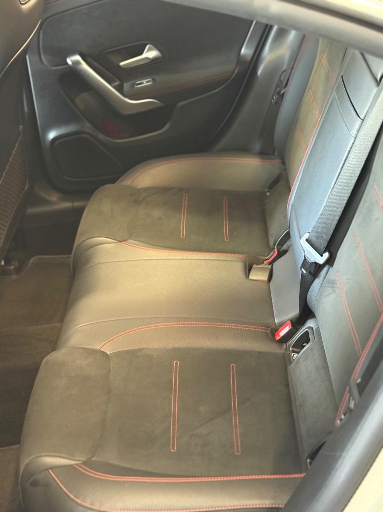 Mercedes-benz CLA 200 d Automatic Premium