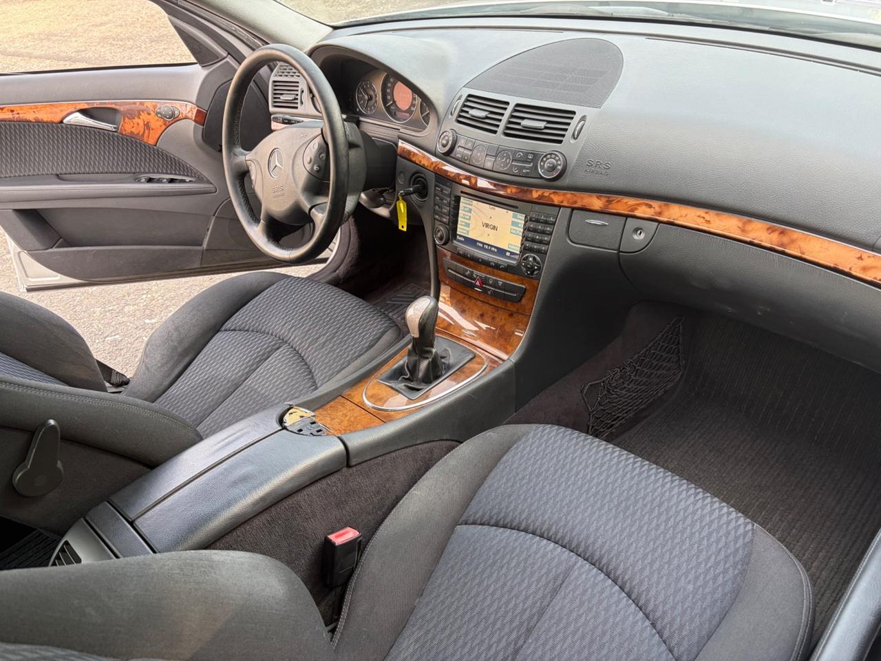 Mercedes-benz E 270 CDI cat Avantgarde