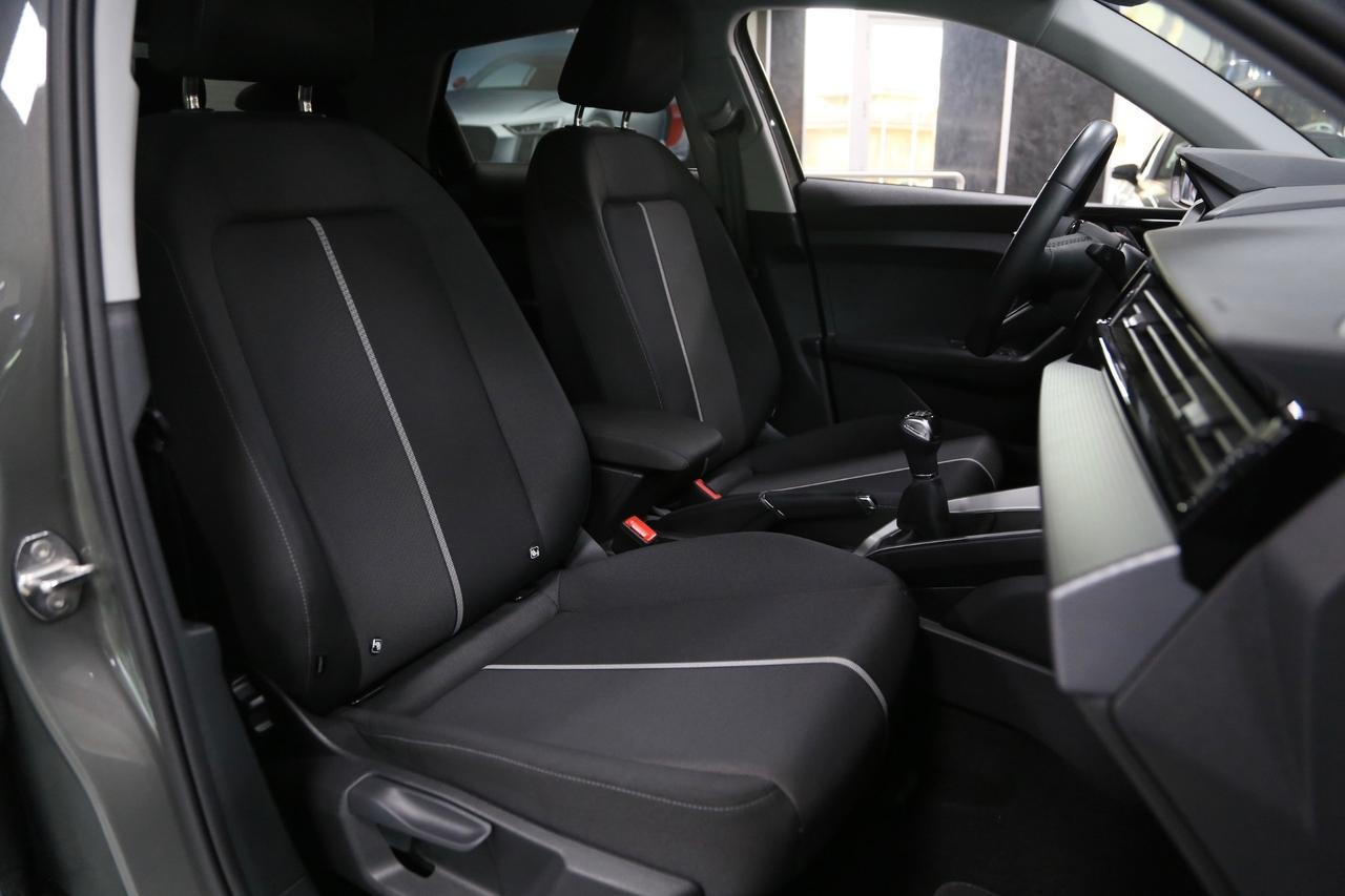 Audi A1 Sportback 25 TFSI S line