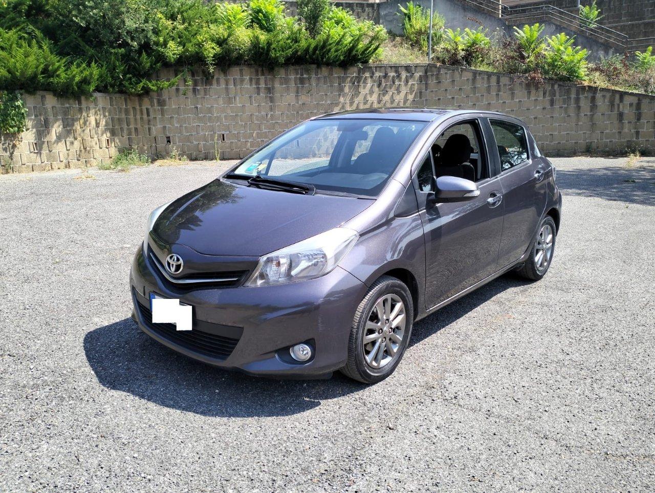 Toyota Yaris 5 Porte Yaris 5p 1.0 Lounge c/CL