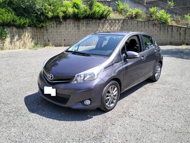 Toyota Yaris 5 Porte Yaris 5p 1.0 Lounge c/CL