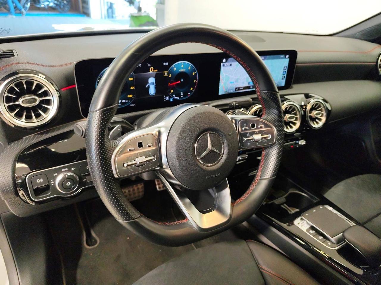 Mercedes CLA 200 Shooting Brake Premium