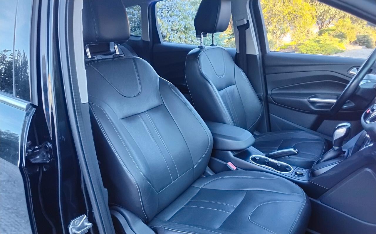 Ford Kuga 2.0 TDCI 163 CV 4WD Powershift Titanium
