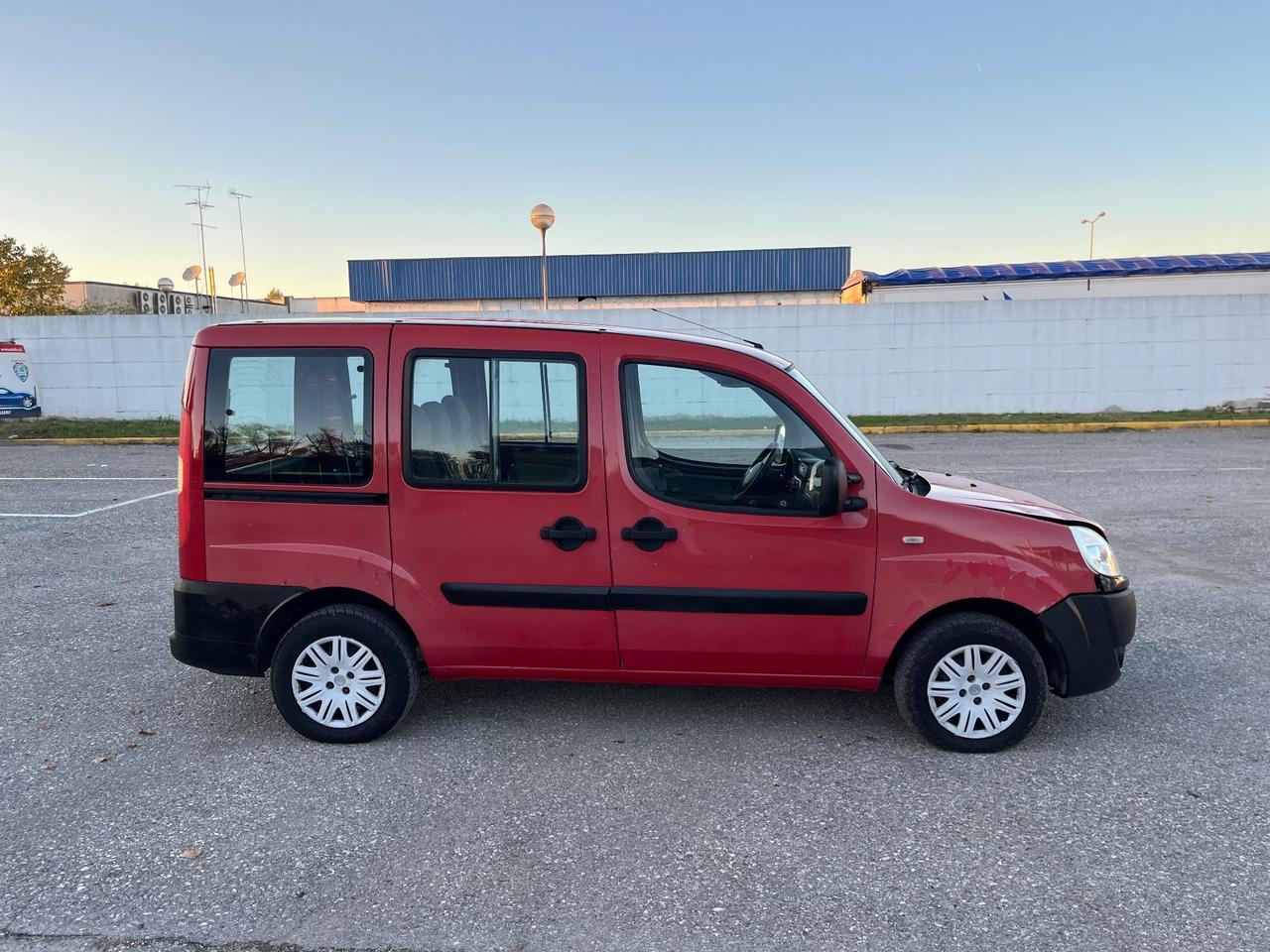 Fiat Doblo Doblò 1.6 16V Natural Power Active