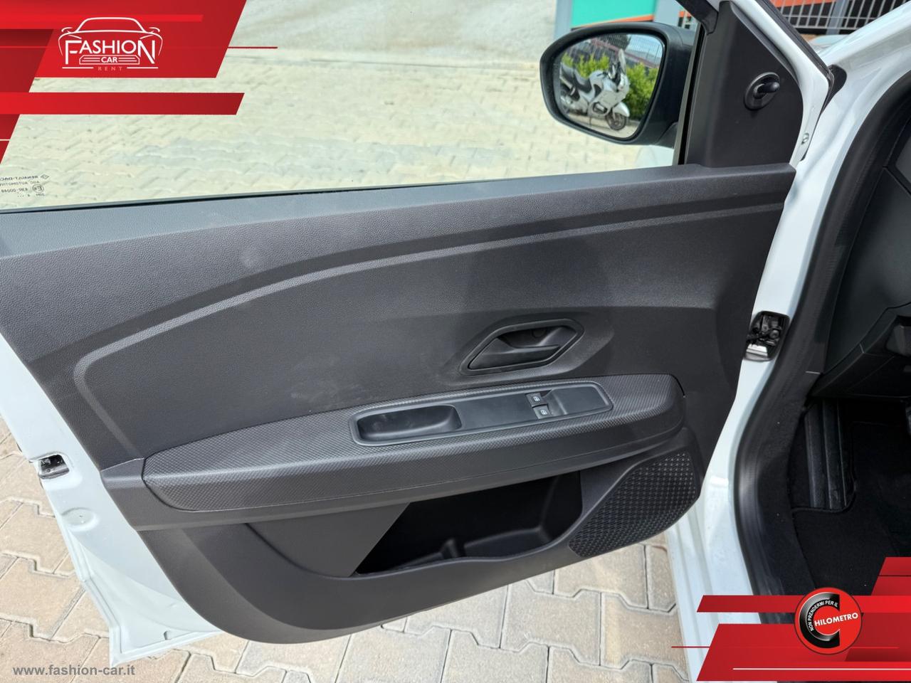 DACIA Sandero Stepway 1.0 TCe ECO-G Essential