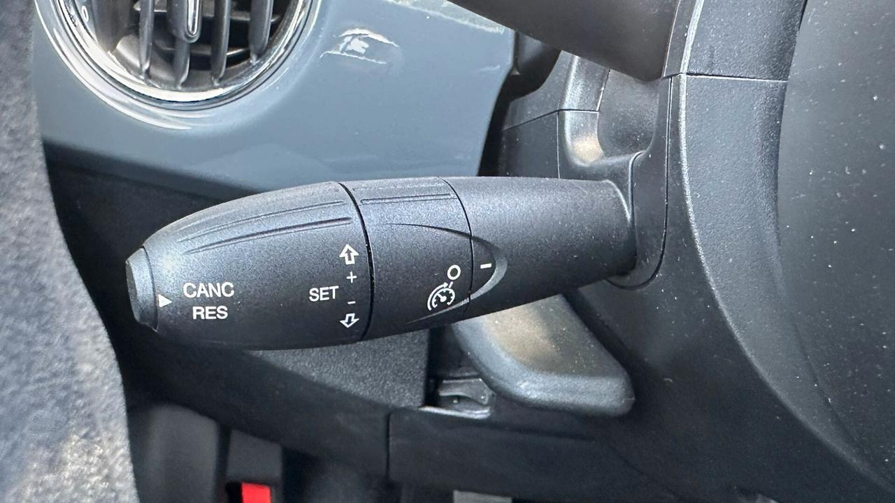 Fiat 500 1.0 Hybrid Dolcevita PRATICAMENTE NUOVA 2020 leggi testo